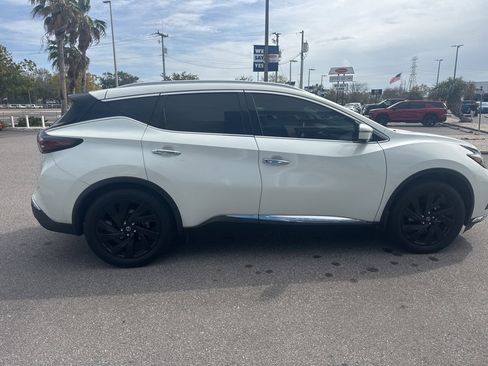 Used 2020 Nissan Murano SL w/ Moonroof Package image 8