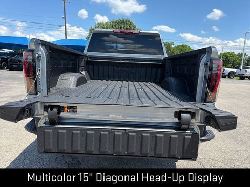 New 2026 GMC Sierra 2500 AT4 w/ AT4 Premium Plus Package AWD/4WD image 11