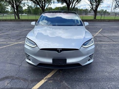 Used 2016 Tesla Model X 75D AWD/4WD image 16