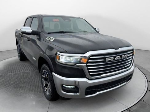 Used 2025 RAM 1500 Laramie AWD/4WD image 22