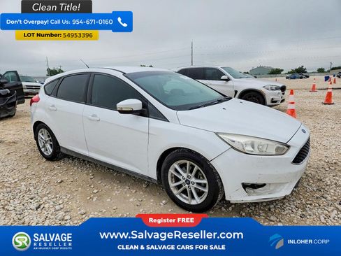 Used 2016 Ford Focus SE FWD image 5