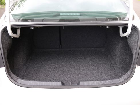 Used 2025 Volkswagen Jetta S FWD image 6