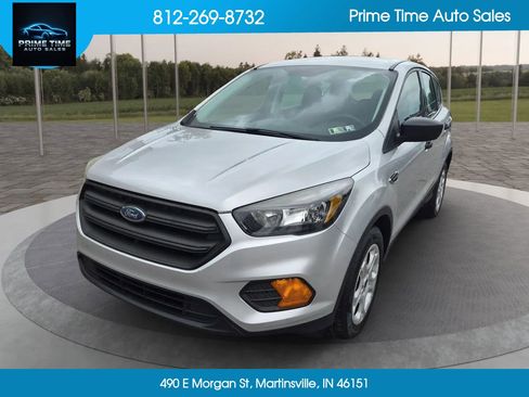 Used 2018 Ford Escape S FWD image 2