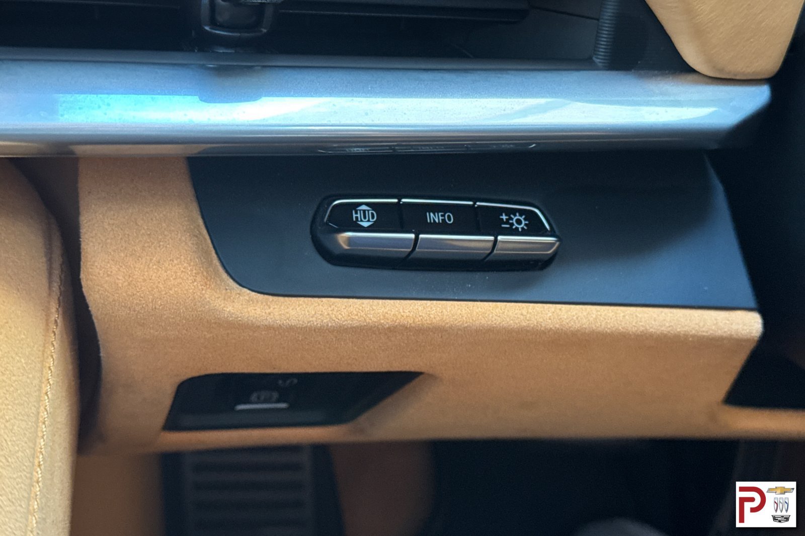 Certified 2023 Chevrolet Corvette Stingray Premium Cpe w/ Chrome Exterior Badge Package RWD image 31