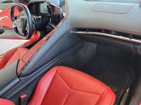 Used 2020 Chevrolet Corvette Stingray Preferred Cpe w/ 2LT Preferred Equipment Group image 32