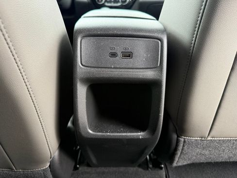 Certified 2025 Chevrolet Trax ACTIV w/ Driver Confidence Package FWD image 34