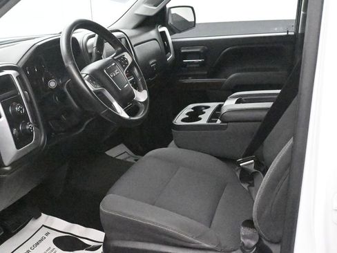 Used 2016 GMC Sierra 1500 SLE w/ SLE Value Package AWD/4WD image 11