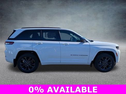 New 2026 Jeep Grand Cherokee Limited image 3