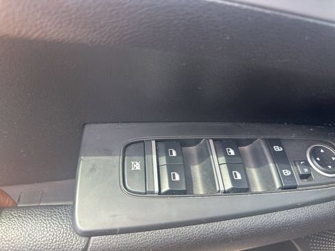 Used 2023 Kia Forte LXS FWD image 14