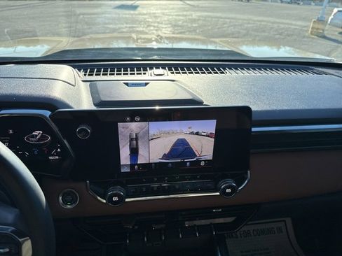 Certified 2024 GMC Canyon AT4 w/ Technology Package image 45