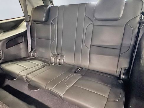 Used 2019 GMC Yukon SLT w/ Open Road Package AWD/4WD image 27
