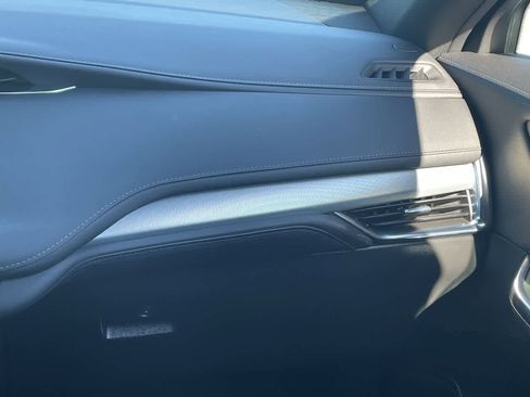 Certified 2023 Cadillac XT4 Premium Luxury w/ Cold Weather Package image 16