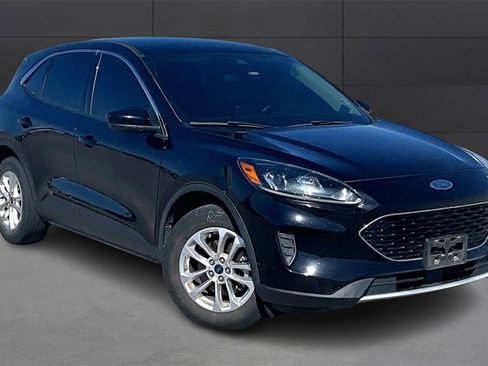 Used 2020 Ford Escape SE image 10