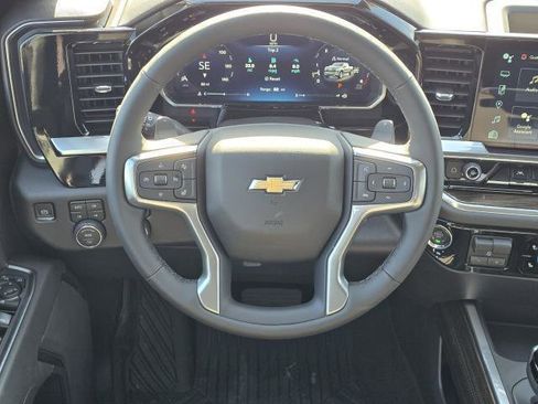 New 2026 Chevrolet Silverado 1500 LT image 32