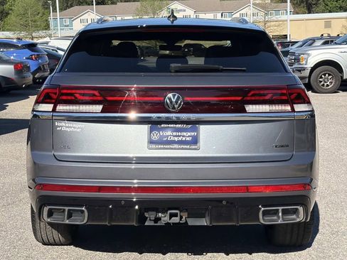 Used 2024 Volkswagen Atlas Cross Sport SEL Premium R-Line AWD/4WD image 3