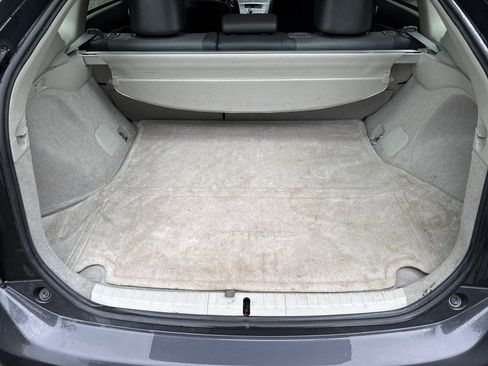 Used 2015 Toyota Prius Four FWD image 31