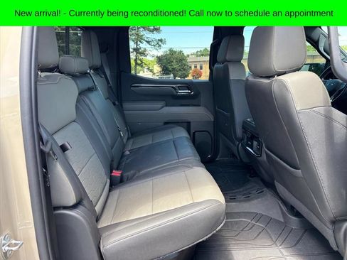 Used 2022 Chevrolet Silverado 1500 ZR2 AWD/4WD image 13