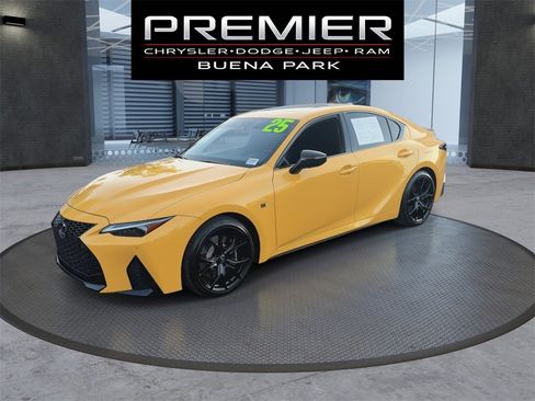Used 2025 Lexus IS 500 500 F SPORT Performance image 4