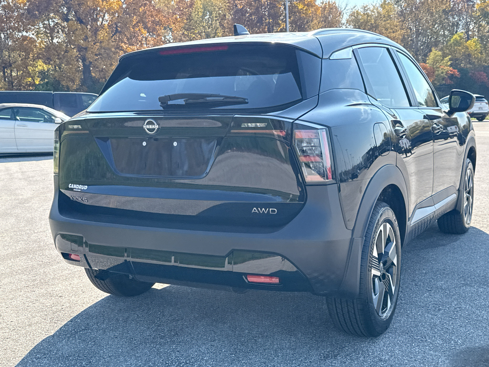 New 2027 Nissan Kicks SV AWD/4WD image 19