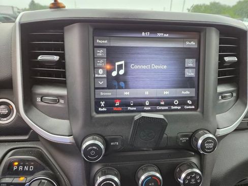 Used 2020 RAM 1500 Big Horn AWD/4WD image 7