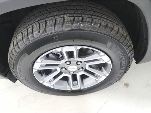 Used 2026 GMC Terrain Elevation w/ Technology Package II FWD image 27