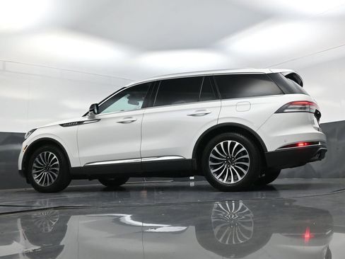 Used 2023 Lincoln Aviator Reserve w/ Equipment Group 201A image 20