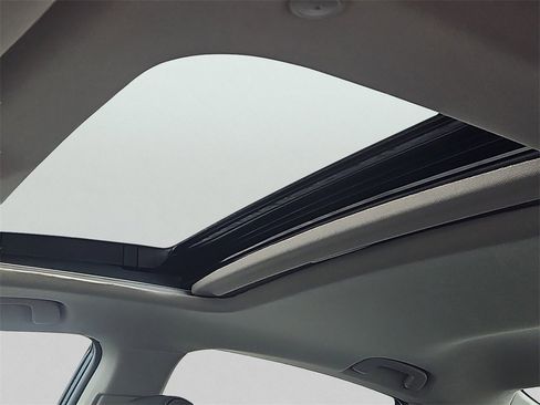 Certified 2023 Honda Accord EX image 15