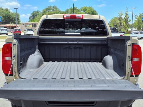 Used 2021 Chevrolet Colorado ZR2 AWD/4WD image 7