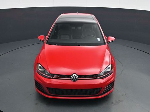 Used 2017 Volkswagen GTI SE FWD image 15