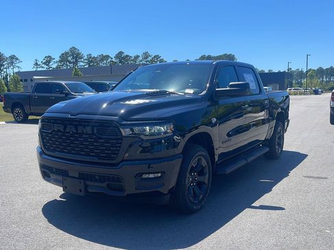 New 2026 RAM 1500 Express AWD/4WD image 3