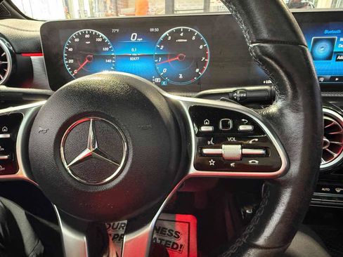 Used 2020 Mercedes-Benz CLA 250 w/ Premium Package image 11