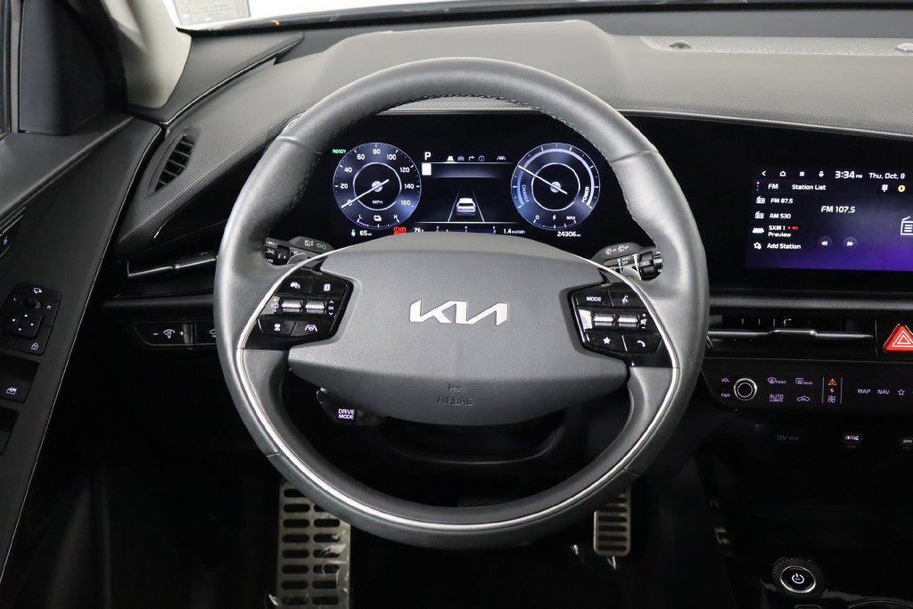 Used 2023 Kia Niro Wave FWD image 7