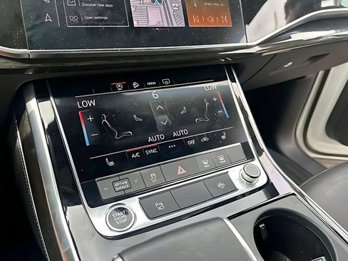 Used 2025 Audi Q7 3.0T Premium Plus AWD/4WD image 24