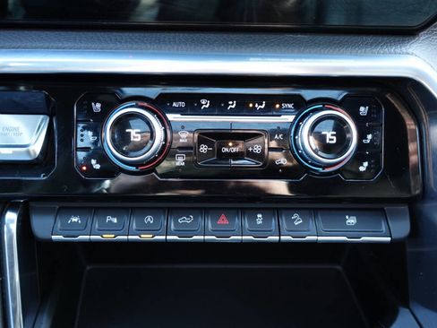 Used 2022 GMC Sierra 1500 Denali image 45