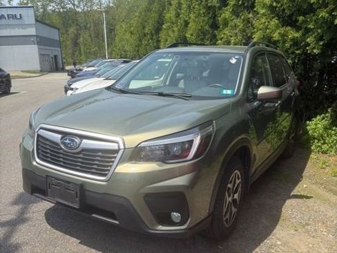 Used 2021 Subaru Forester Premium AWD/4WD image 1