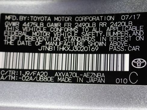 Used 2018 Toyota Camry LE FWD image 26