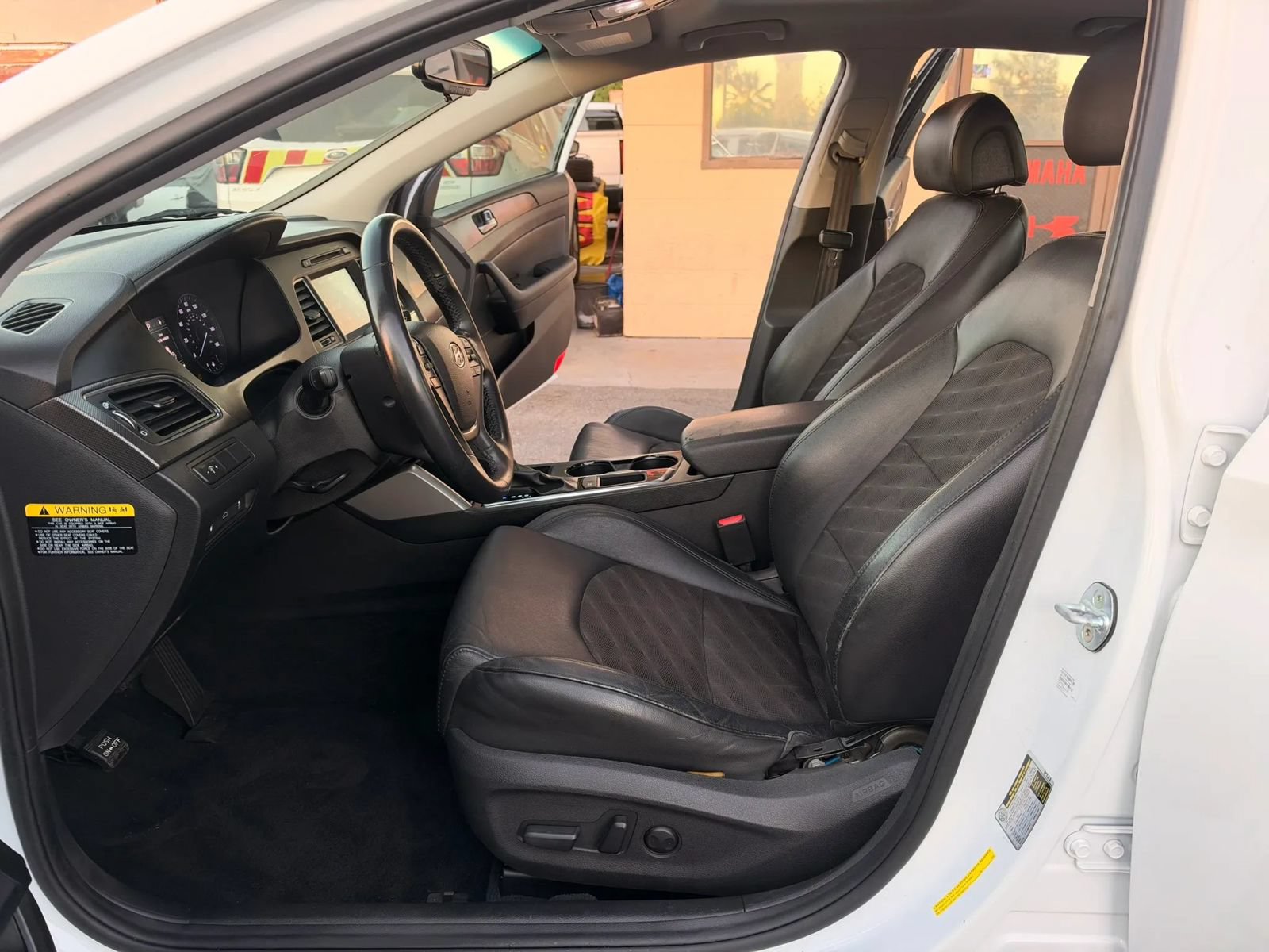Used 2017 Hyundai Sonata Sport w/ Value Edition Package 02 FWD image 9