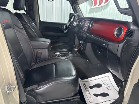 Used 2020 Jeep Gladiator Rubicon image 26