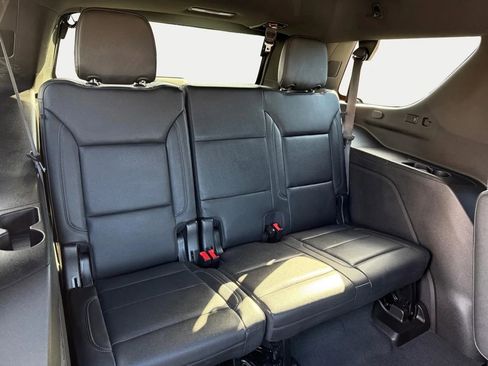 Used 2021 Chevrolet Tahoe Z71 image 33