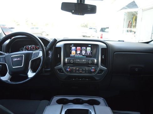 Used 2019 GMC Sierra 2500 SLE image 30
