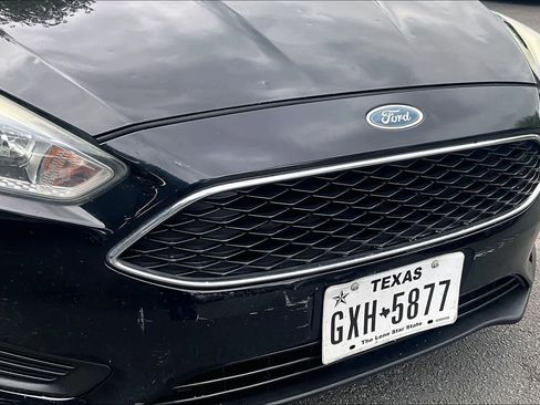 Used 2016 Ford Focus SE image 32