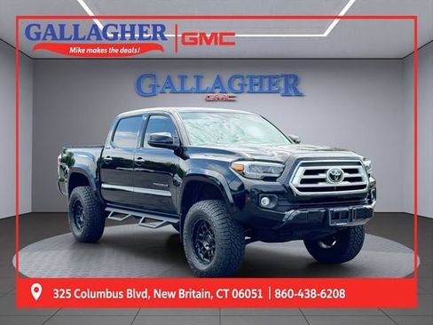 Used 2023 Toyota Tacoma Limited AWD/4WD image 1