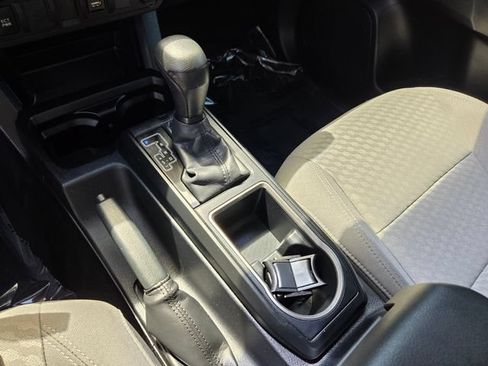 Used 2020 Toyota Tacoma SR w/ SR Convenience Package RWD image 20