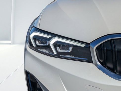 Used 2024 BMW 330i xDrive Sedan image 8