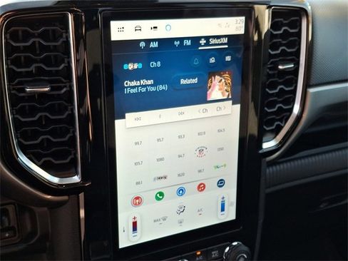 Used 2025 Ford Ranger XLT w/ Advanced Towing Package image 17