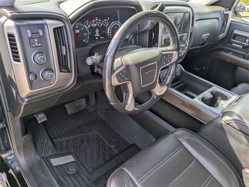 Used 2018 GMC Sierra 1500 Denali image 7