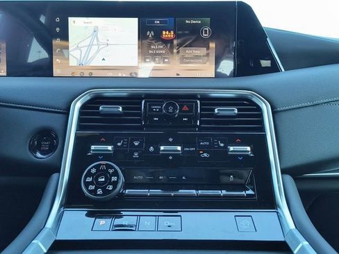 New 2026 Nissan Armada SL w/ Captain's Chari Seat Package AWD/4WD image 11