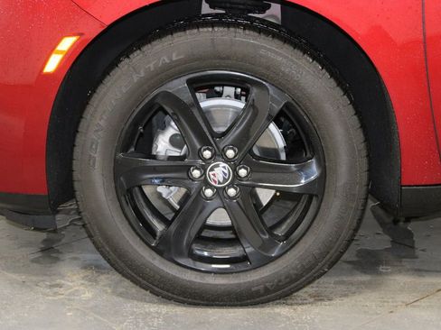 Used 2024 Buick Enclave Essence w/ Experience Buick Package image 18