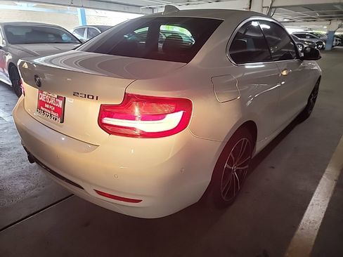 Used 2020 BMW 230i Coupe RWD image 2
