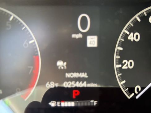 Used 2024 Honda CR-V EX-L image 13